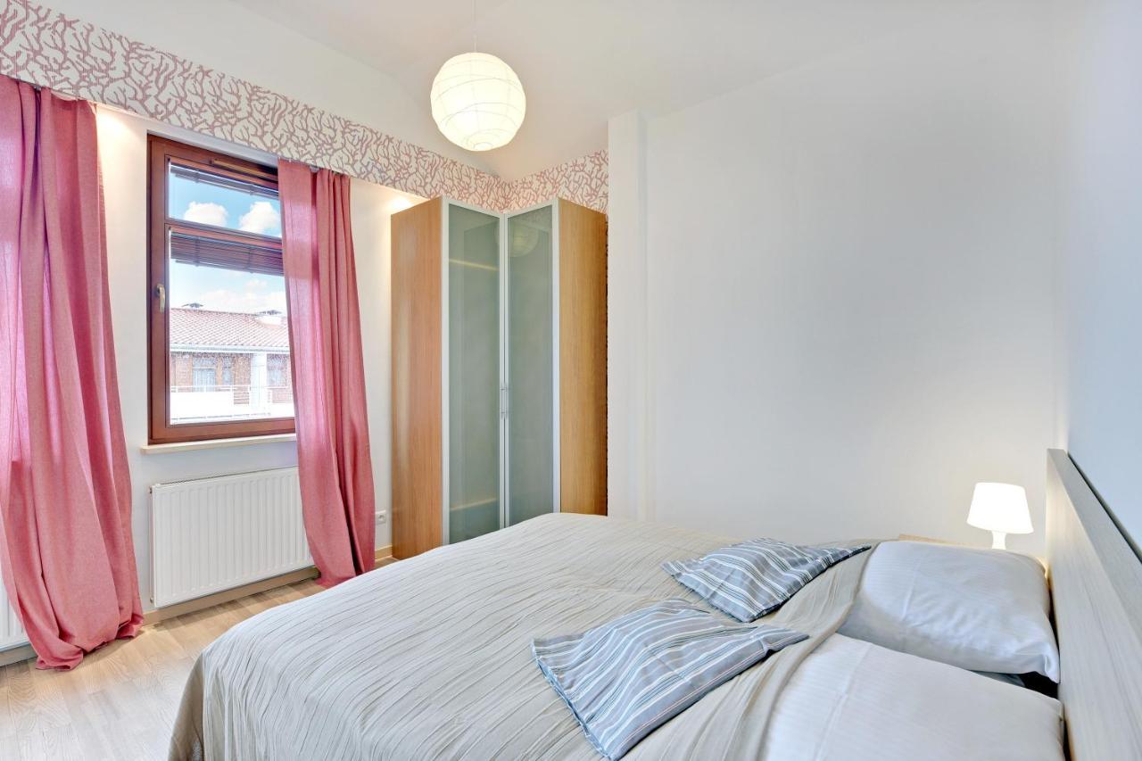 Grand Apartments - Neptun Park Sunny 2 Bedrooms Apartment กดัญสก์ ภายนอก รูปภาพ